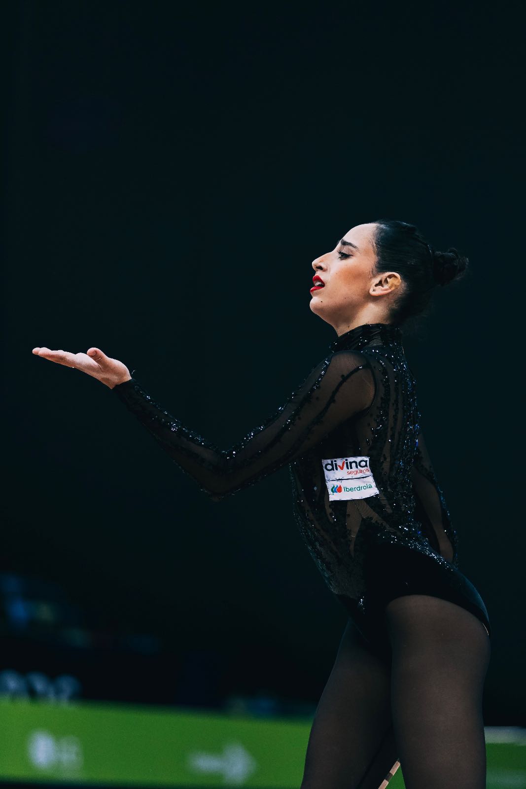 Alba Bautista performs with clubs at FIG World Cup 2026 Baku
