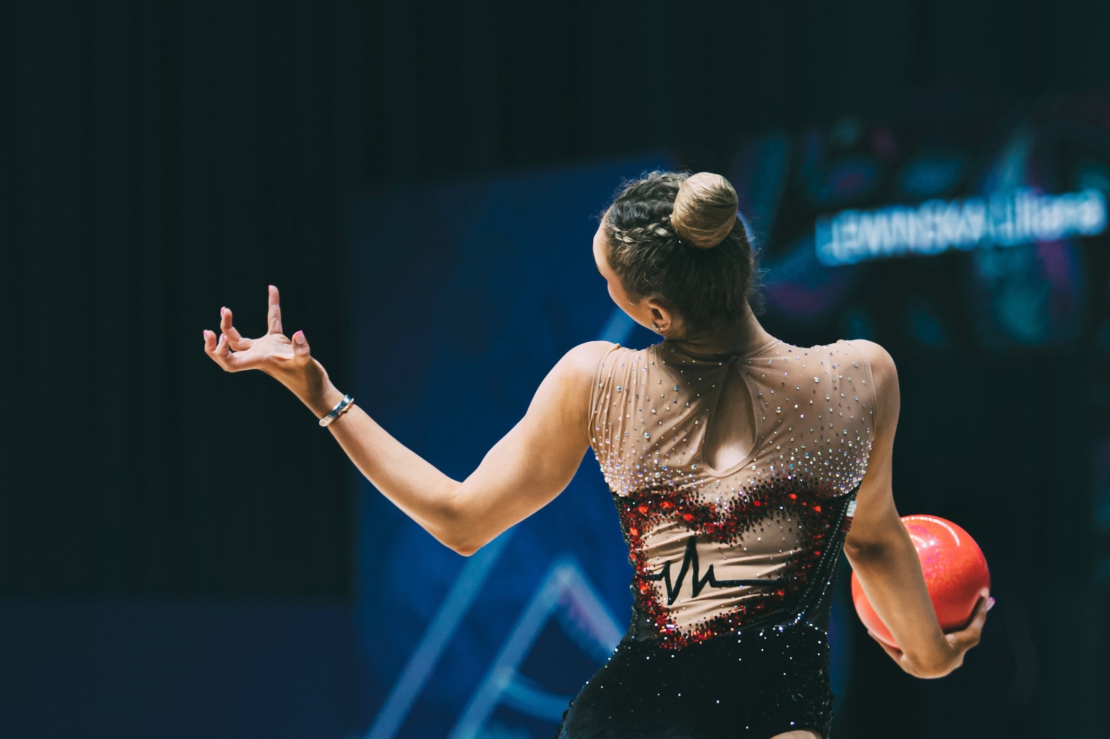 Liliana Lewinska performs with ball at FIG World Cup 2026 Tashkent