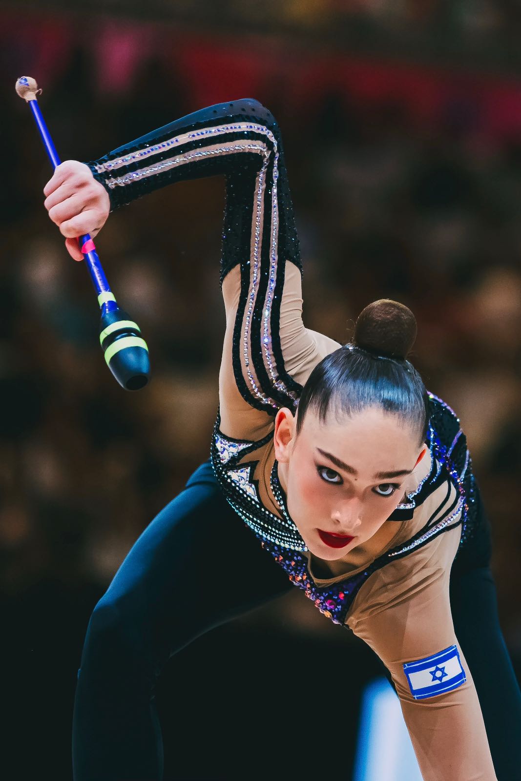 Daniela Munits performs with clubs at World Championships in Rhythmic Gymnastics 2026