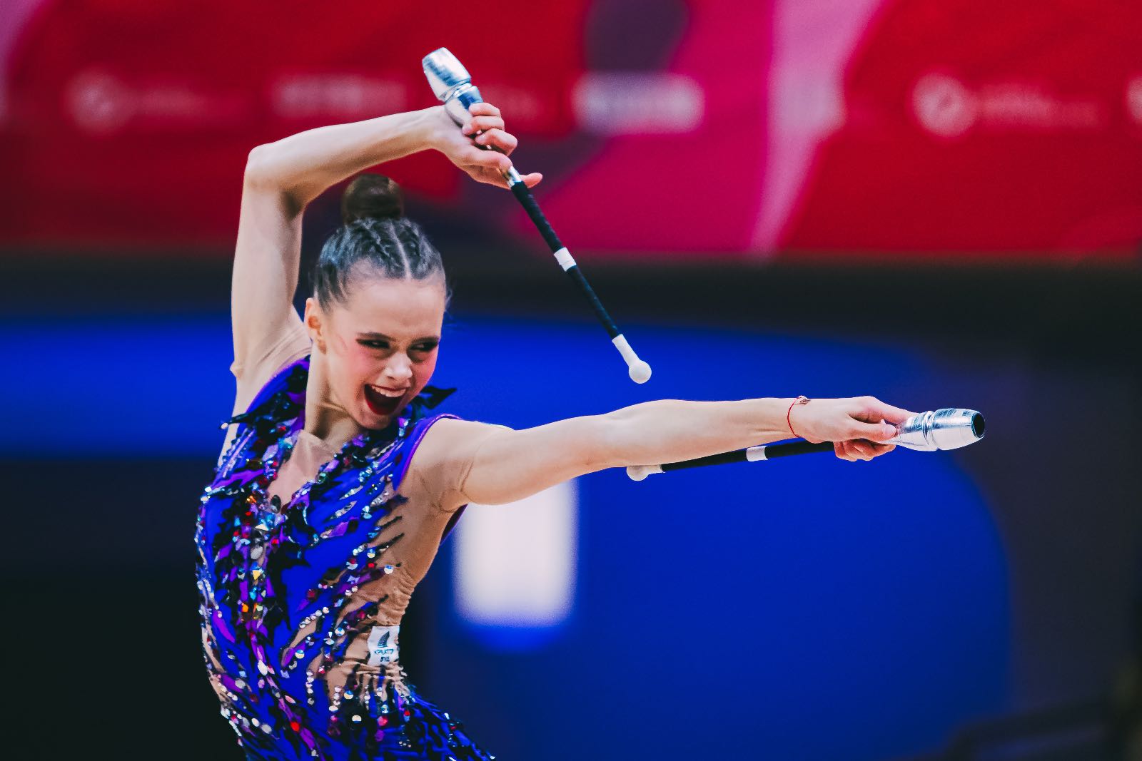 Taisiia Onofriichuk performs with clubs at World Championships in Rhythmic Gymnastics 2026